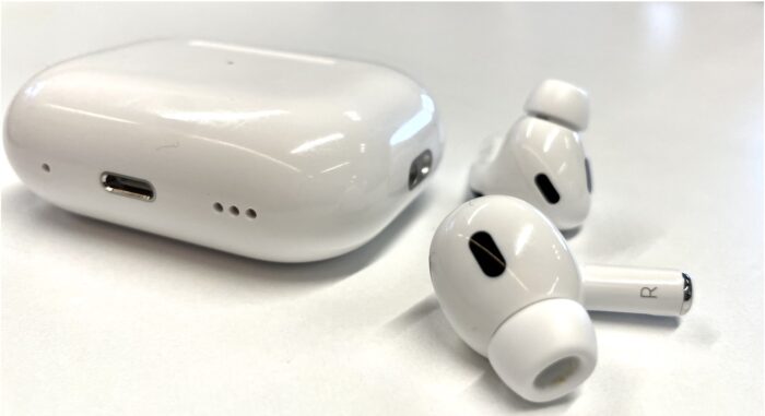 Apple AirPods Pro (2nd Gen) - Image 2