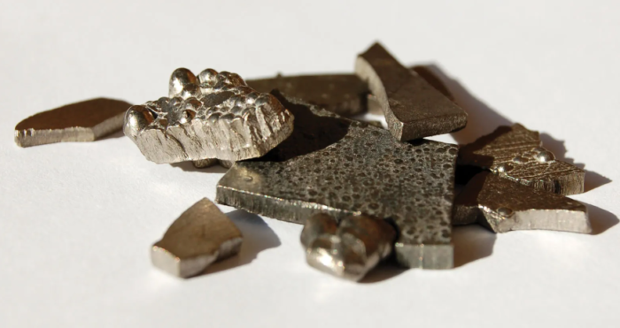 Cobalt - Essential for battery technology in EVs and electronic devices - Image 2
