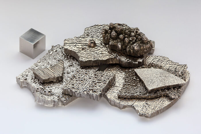 Cobalt - Essential for battery technology in EVs and electronic devices - Image 5