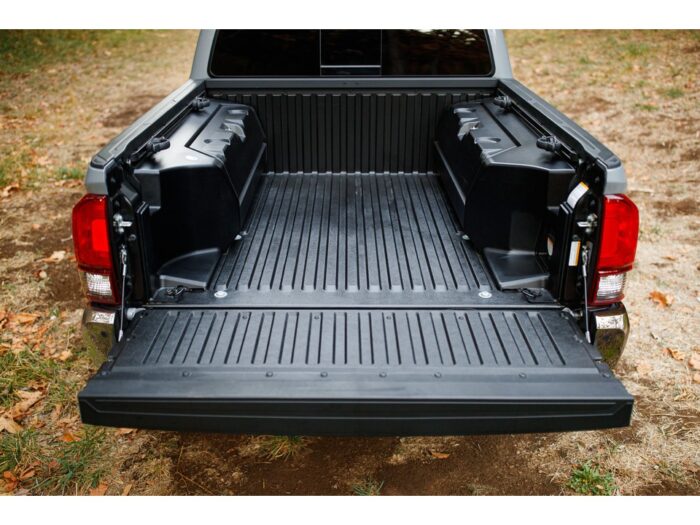 Toyota Tacoma Trail Edition - 2023 - Image 2