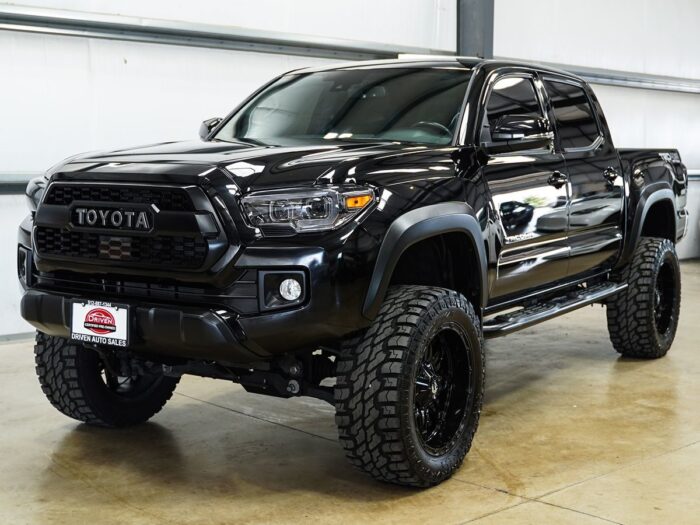 Toyota Tacoma - 2018 - Image 4