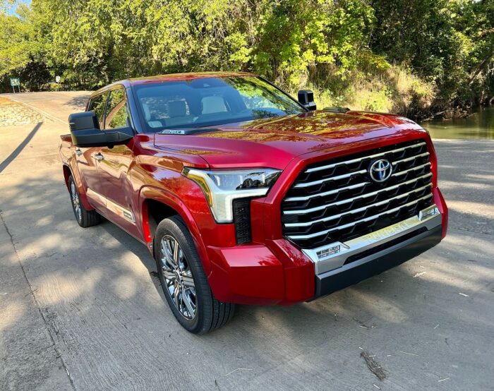 Toyota Tundra Capstone - 2023 - Image 2