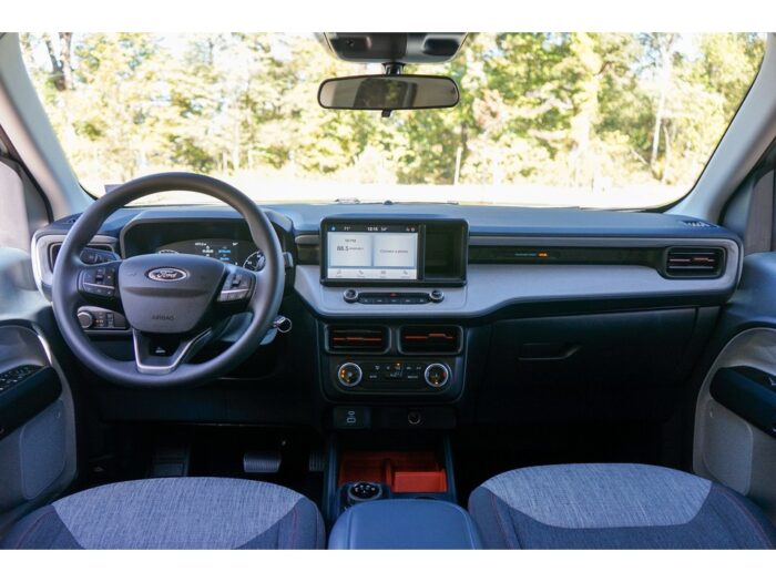 Ford Maverick - 2021 - Image 2
