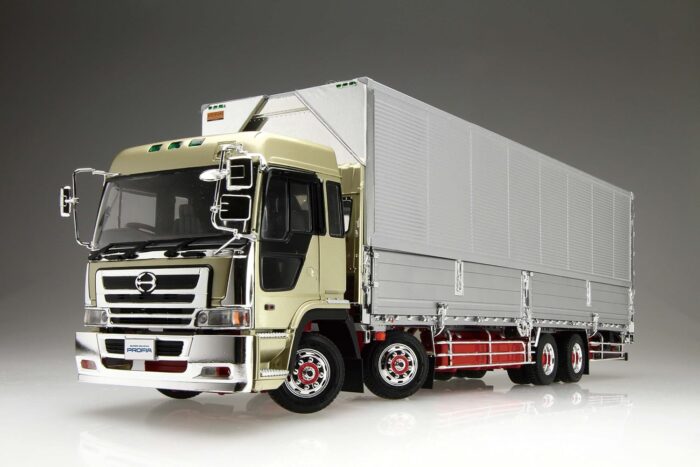 Hino Profia Trucks - Image 2