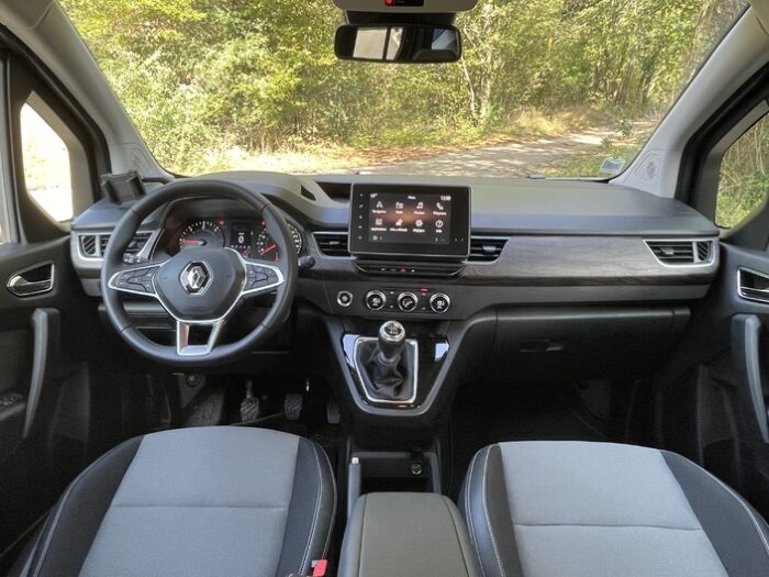 Renault Kangoo - 2022 - Image 5
