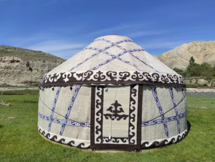 Kazakh Handwoven Yurts - Image 3