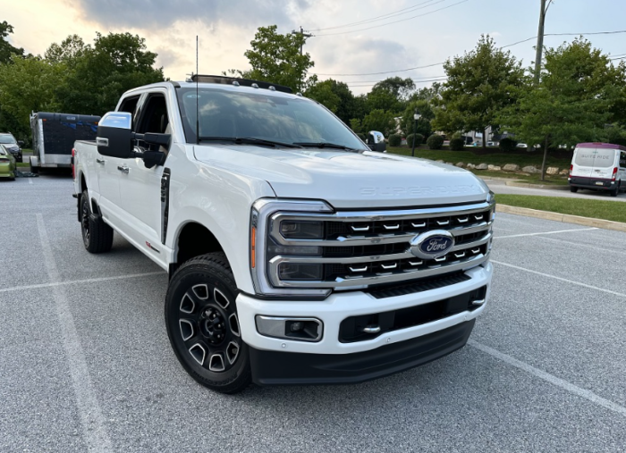 Ford F-250 Super Duty - 2023 - Image 6