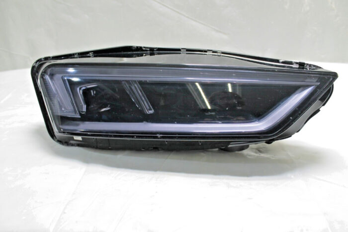 Audi R8 – Headlight Assemblies - Image 5