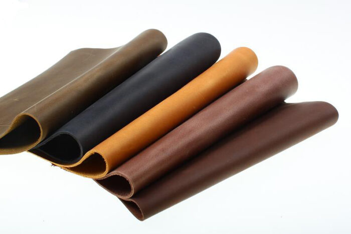 Oil-Pull-Up Leather - Image 2