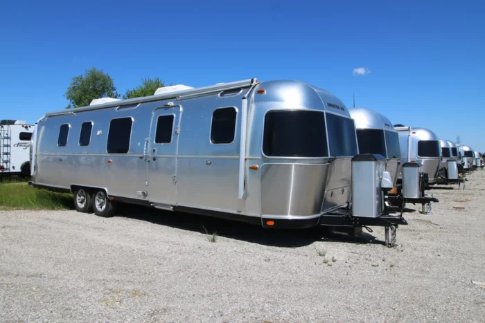 Airstream Classic - Image 6
