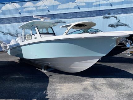 Everglades 365cc