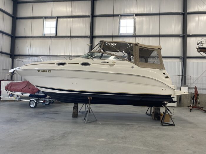 Sea Ray Sundancer 520 - Image 5