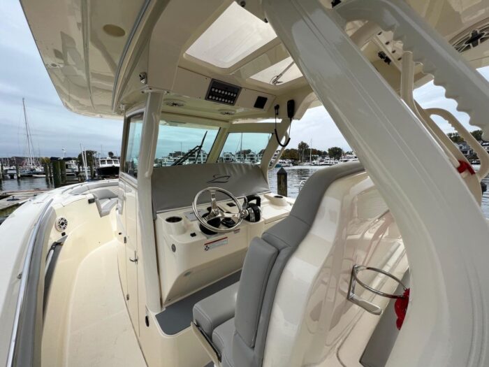 Scout 355 LXF - Image 3
