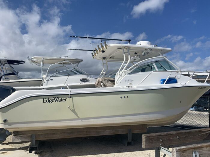 EdgeWater 370CC - Image 9