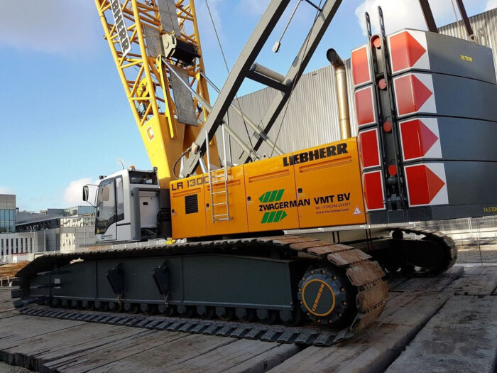 Hitachi Sumitomo SCX1000A-3 Crawler Crane