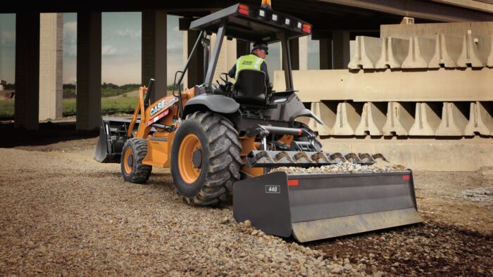 CASE 570N EP Tractor Loader - Image 6
