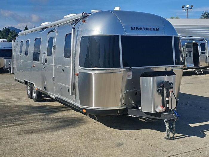 Airstream Classic