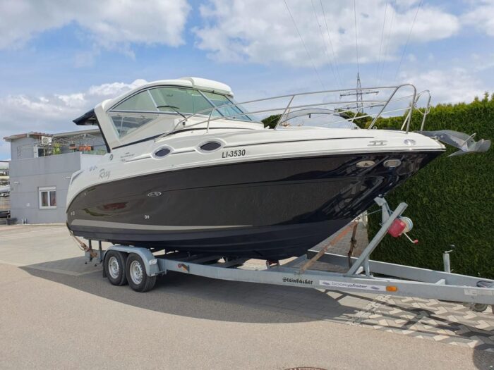 Sea Ray Sundancer 520 - Image 3