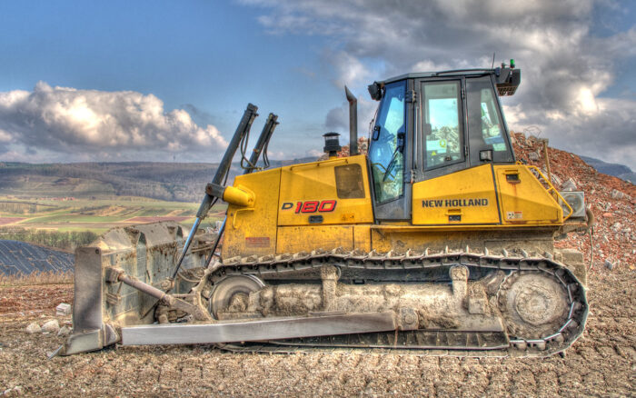 New Holland D180 Dozer - Image 4