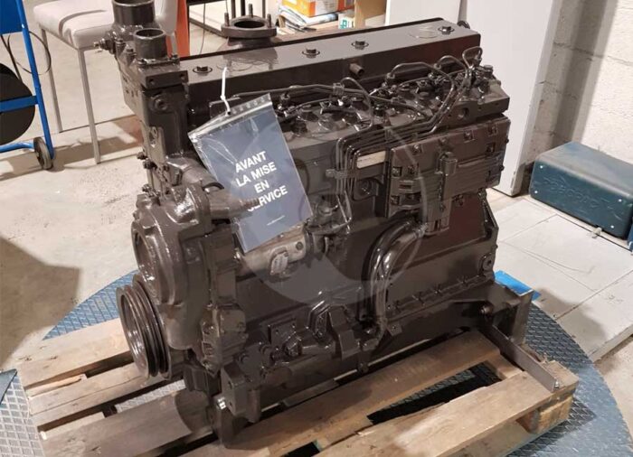 Massey Ferguson 1104D-E44TA Engine - Image 4