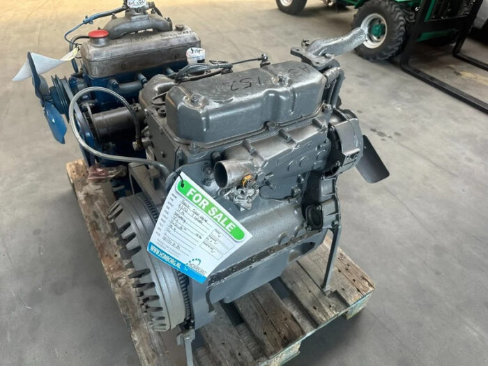Massey Ferguson Perkins 3-Cylinder Engine - Image 2
