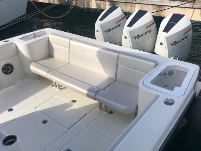 SeaVee 370Z - Image 11