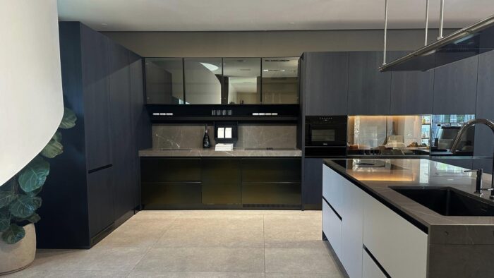 Arclinea Convivium Collection - Image 10