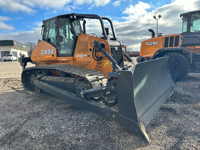 CASE 2050M Dozer