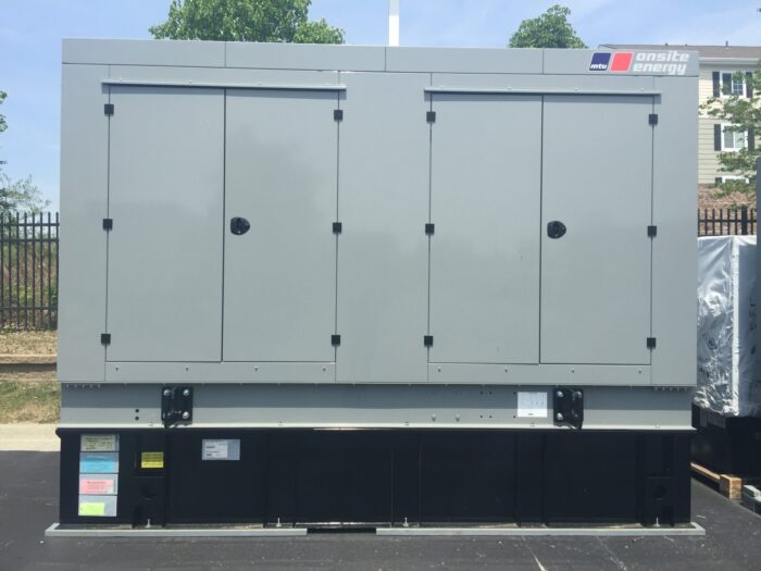 MTU Onsite Energy 400kW Diesel Generator - Image 8