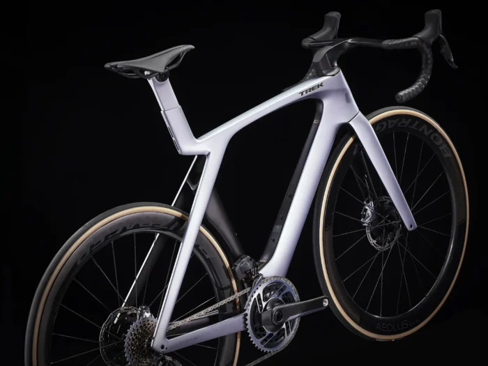 Trek Madone SLR 9 eTap Road Bike - Image 6