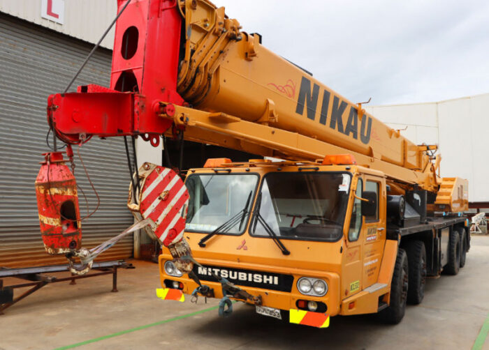 Kato NK-500E All-Terrain Crane - Image 8