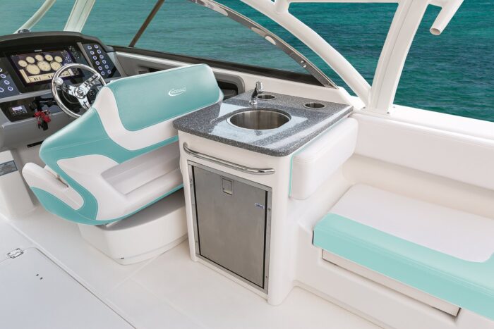 Robalo R317 - Image 13