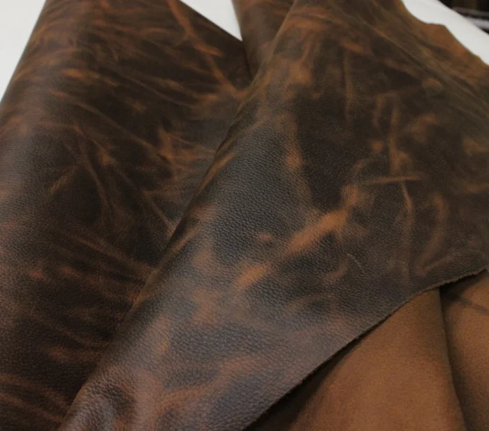 Oil-Pull-Up Leather - Image 14