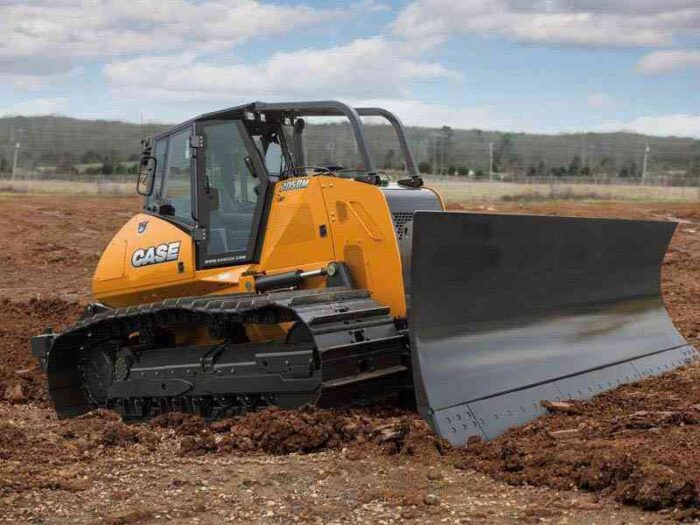 CASE 2050M Dozer - Image 7