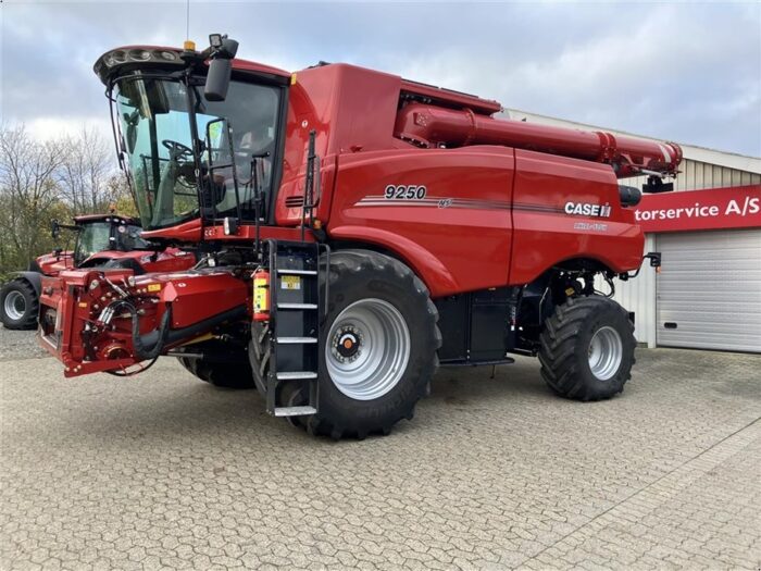 Case IH Axial-Flow 9250 - Image 9