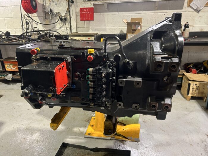 New Holland Power Shift Transmission - Image 4