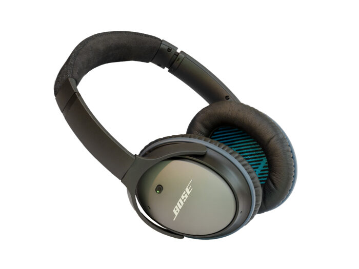Bose Noise-Cancelling Headphones - Image 7