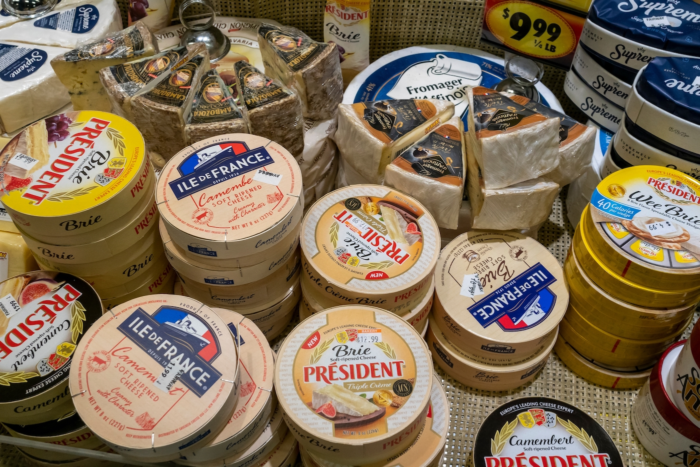 Camembert French Cheese - Image 9