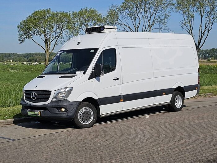 Mercedes-Benz Sprinter Refrigerated Van - Image 2