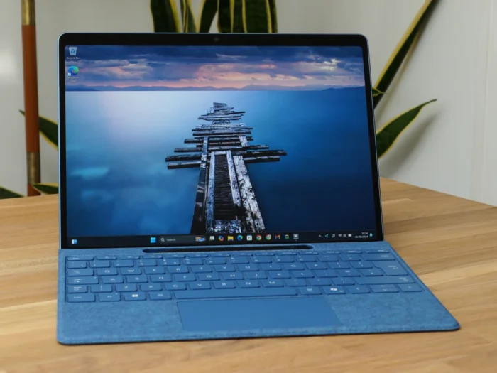 Microsoft Surface Pro 11 - Image 4