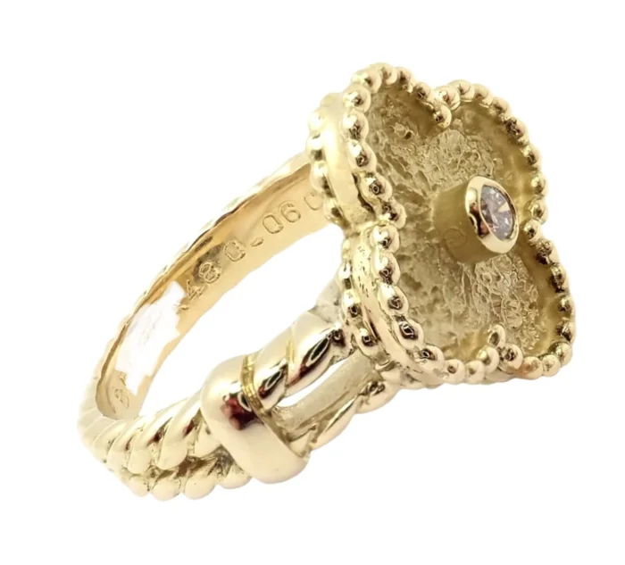 Van Cleef & Arpels Alhambra Diamond Ring - Image 2