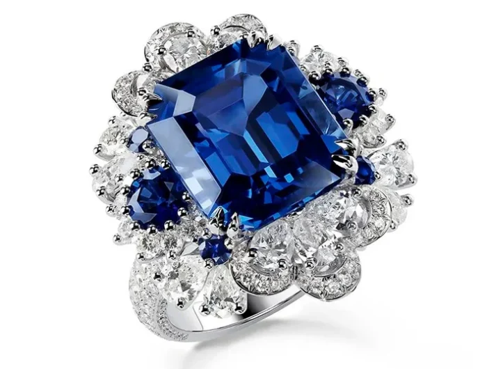 Chopard Red Carpet Diamond Ring - Image 6