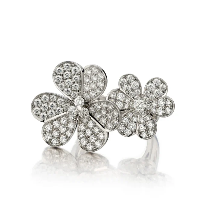 Van Cleef & Arpels Frivole Diamond Ring - Image 2