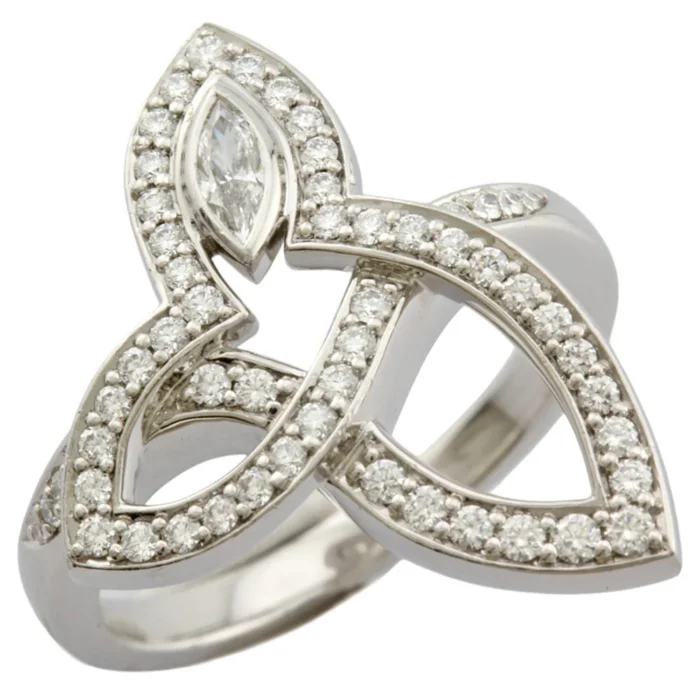 Harry Winston Lily Cluster Diamond Ring - Image 6