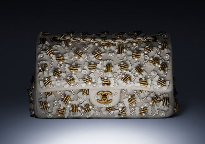 Chanel Métiers d’Art Beaded Tote - Image 2