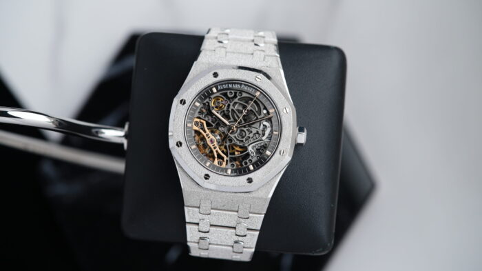 Audemars Piguet Royal Oak Frosted Double Balance Wheel - Image 4