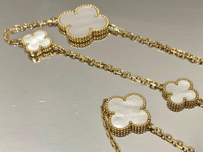 Van Cleef & Arpels Magic Alhambra Chain - Image 6