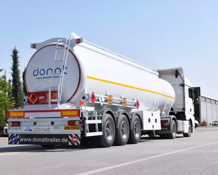 Road Tanker (Articulated Tank Truck) - Image 4