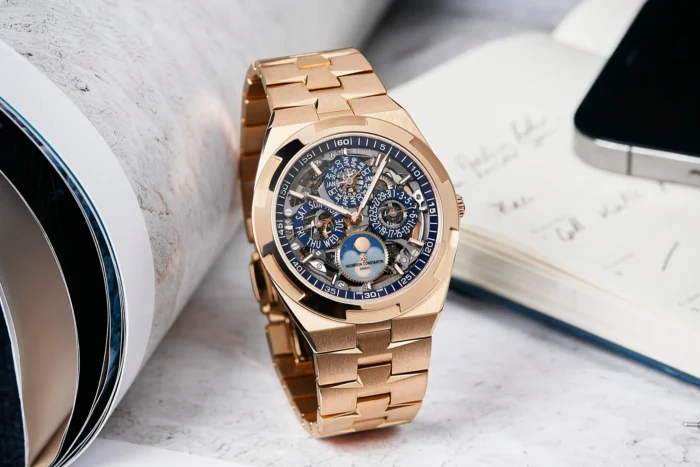 Vacheron Constantin Overseas Ultra-Thin Perpetual Calendar - Image 5