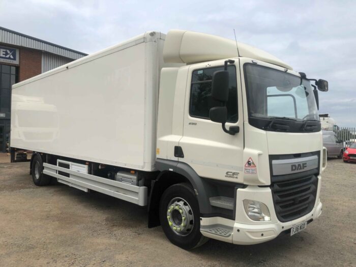 DAF XB 6×2 Gray & Adams Refrigerated Truck - Image 5